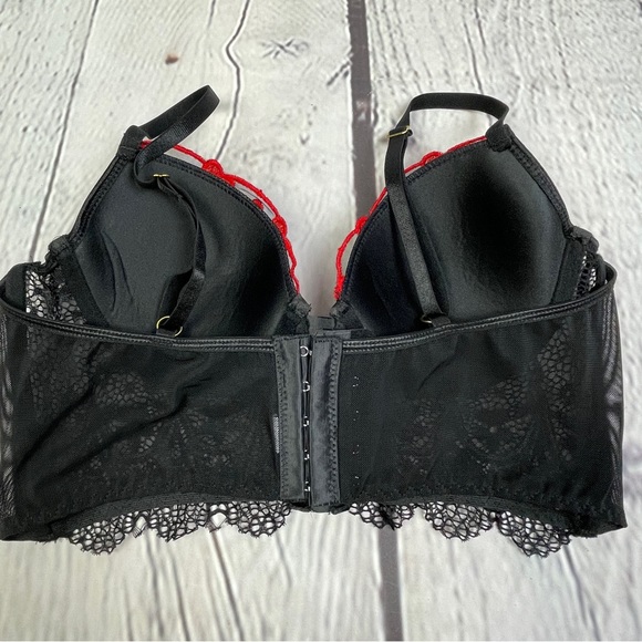 Black lace red hearts wired bralette - Picture 10 of 13